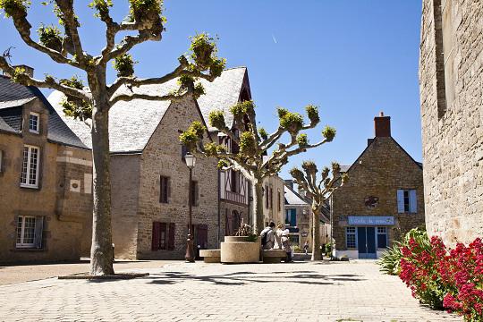 Piriac-sur-Mer_place du village_© J.-P. Berlose